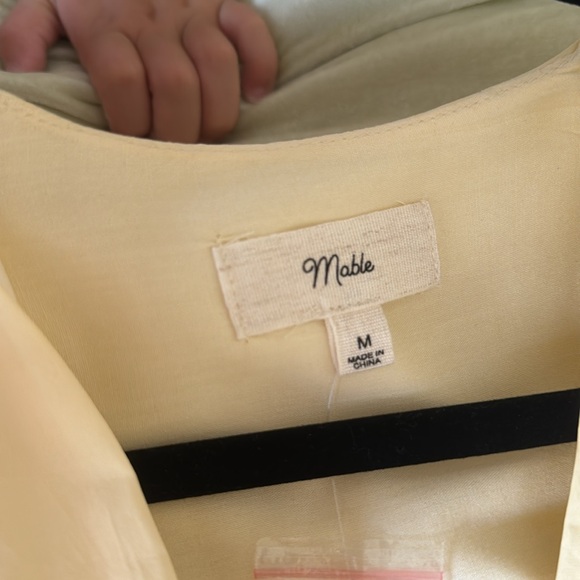 Mable yellow, mini dress size medium - Picture 4 of 4